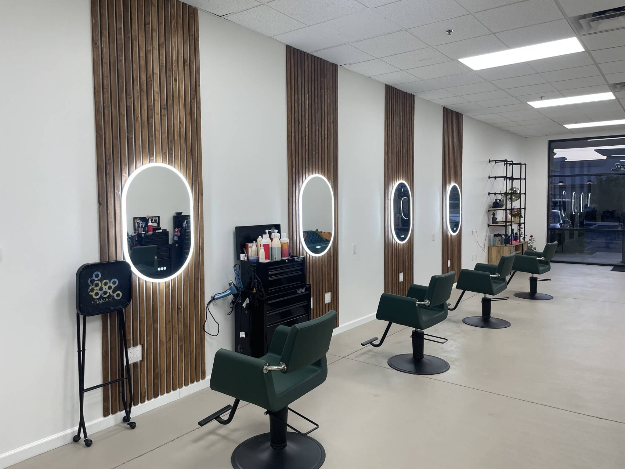 A2z Electric Beauty Salon